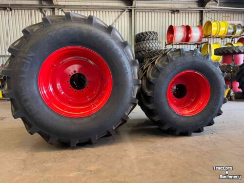 Vredestein 710/75R38 & 600/70R28