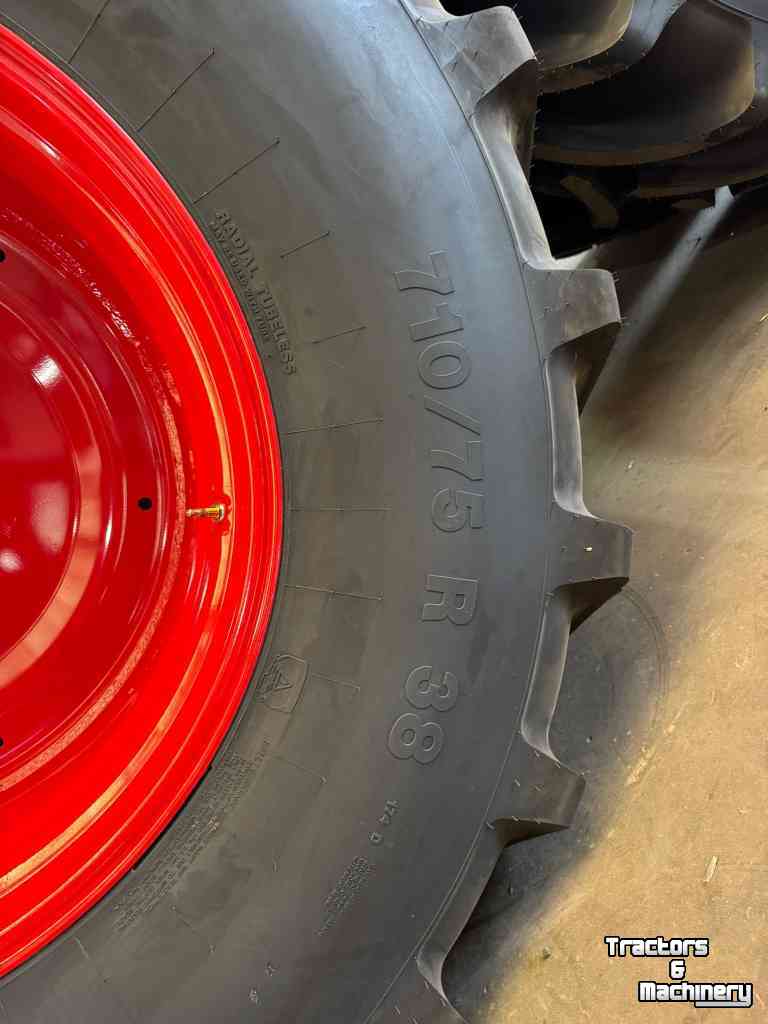 Vredestein 710/75R38 & 600/70R28 - Afbeelding 4